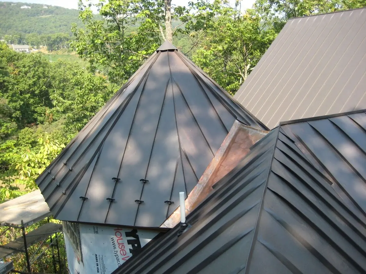 Professional Gutter Cleaning by Craftsman Roofing in Klines Mill